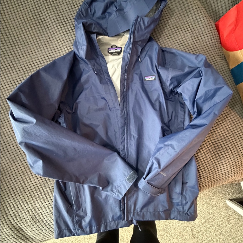 Patagonia Navy Hooded Jacket